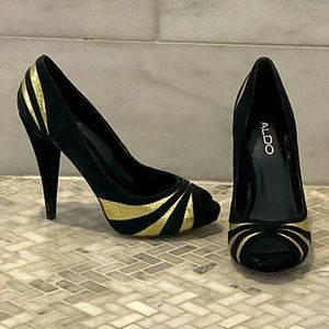 Aldo Black and Gold Heels